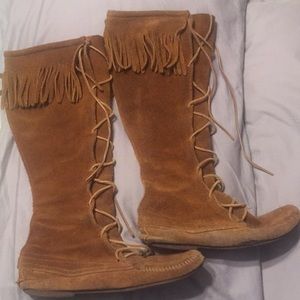 Minnetonka moccasin front lace knee high boots